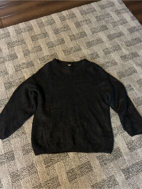 Free People Black Crewneck Pullover Sweater Alpaca